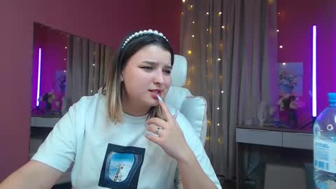 Snapshot of jenny_smitx chatting on February 21, 2025, 6:04 pm jenny_smitx online show from February 21, 2025, 6:04 pm