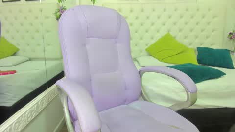 jenny_stark online show from February 24, 2025, 4:16 am
