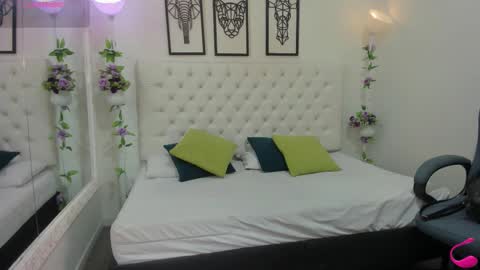 jenny_stark online show from October 12, 2025, 6:18 pm