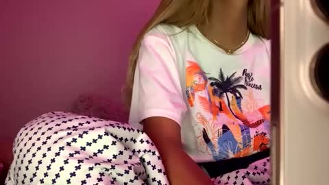 Snapshot of jennymylove69 chatting on September 24, 2025, 2:20 pm My LOLITA online show from September 24, 2025, 2:20 pm