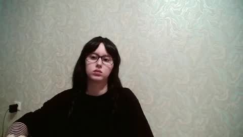 JennyOlset online show from May 15, 2026, 4:08 am