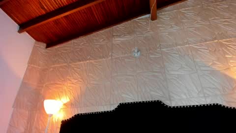  Jenny  online show from April 10, 2026, 11:04 am