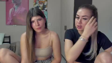 Hi hi We are Jessie and Betti online show from February 16, 2025, 9:27 pm