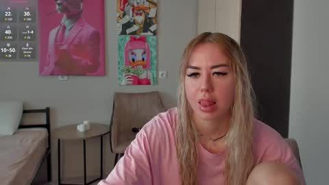 Hi hi We are Jessie and Betti online show from February 20, 2025, 6:28 am