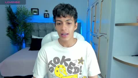  JEREMIAS  online show from April 21, 2026, 3:46 am