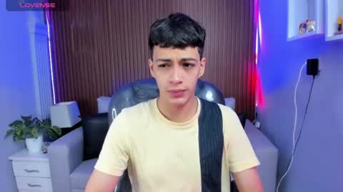Snapshot of jeremias_1 chatting on August 4, 2026, 12:41 pm JEREMIAS online show from August 4, 2026, 12:41 pm
