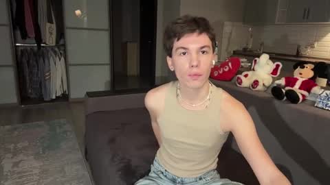 jeremy1scott online show from November 19, 2025, 3:17 am