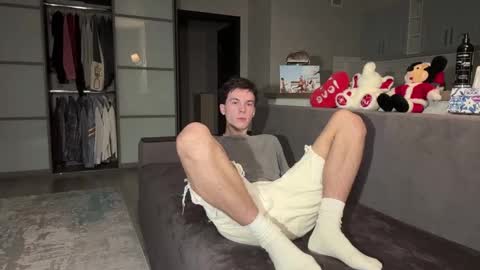 jeremy1scott online show from November 20, 2025, 3:18 am