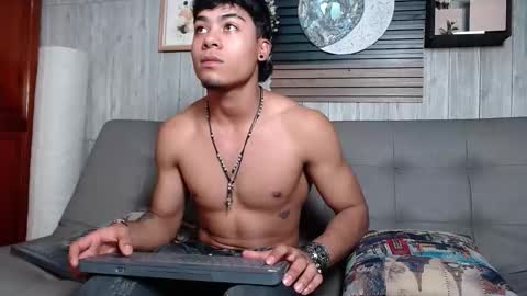 Snapshot of jeremy_wallker chatting on February 8, 2026, 8:34 pm Jeremy online show from February 8, 2026, 8:34 pm