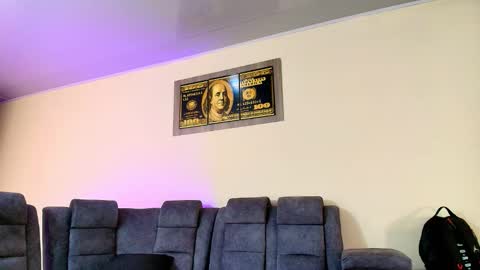 Jeremy Lowe online show from February 5, 2026, 3:49 pm