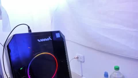 Jeremy online show from October 24, 2025, 3:03 am