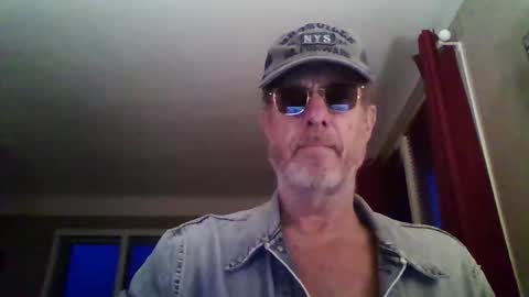 jerflor online show from February 8, 2026, 5:27 pm