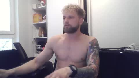 jerryalise online show from November 15, 2025, 6:33 am