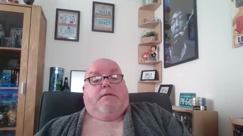 Harry online show from November 18, 2025, 9:58 am