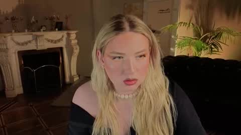 jes_solar online show from February 11, 2026, 9:09 pm