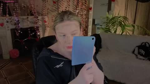 jes_solar online show from February 25, 2026, 10:19 pm