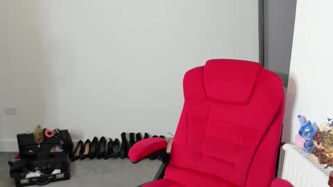 MistressJesicaCoper online show from September 8, 2025, 9:58 pm