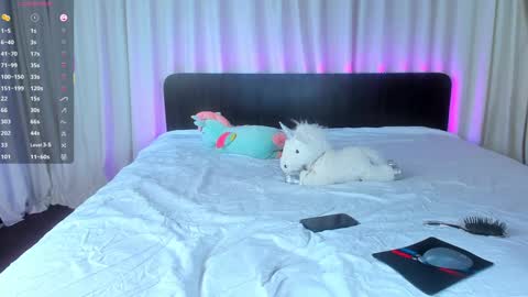 Jesika online show from October 15, 2025, 6:46 am