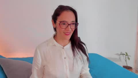 jessica herreraToday I will be your devil and you my victim online show from May 25, 2026, 9:43 pm