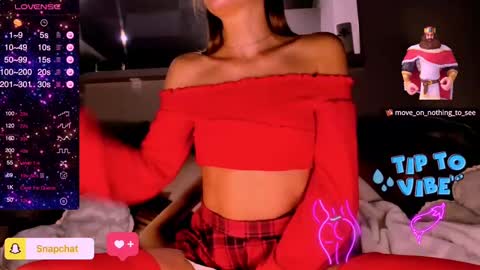 Snapshot of jess_kahawaty chatting on December 8, 2024, 11:51 pm Jess online show from December 8, 2024, 11:51 pm