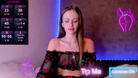 Jess online show from October 13, 2025, 9:15 pm