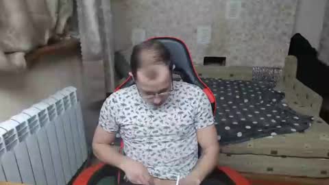 Snapshot of jess_nest chatting on February 19, 2025, 9:36 pm Jess online show from February 19, 2025, 9:36 pm