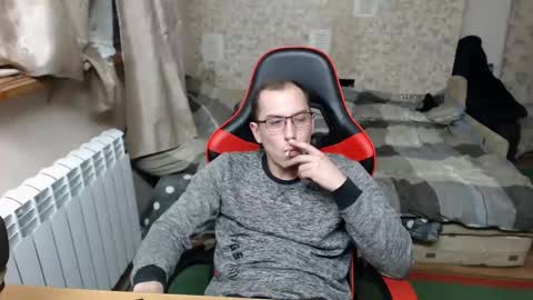 Snapshot of jess_nest chatting on March 3, 2025, 10:42 pm Jess online show from March 3, 2025, 10:42 pm