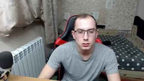 Snapshot of jess_nest chatting on March 5, 2025, 9:04 pm Jess online show from March 5, 2025, 9:04 pm