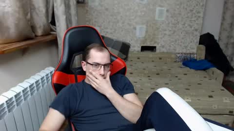 Snapshot of jess_nest chatting on March 9, 2025, 12:10 am Jess online show from March 9, 2025, 12:10 am