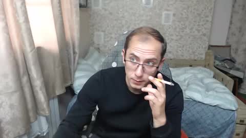 Snapshot of jess_nest chatting on October 3, 2025, 9:39 am Jess online show from October 3, 2025, 9:39 am