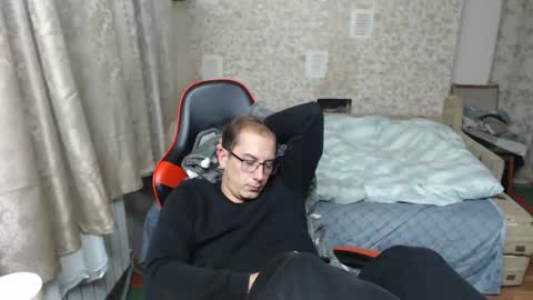 Snapshot of jess_nest chatting on October 3, 2025, 9:45 pm Jess online show from October 3, 2025, 9:45 pm