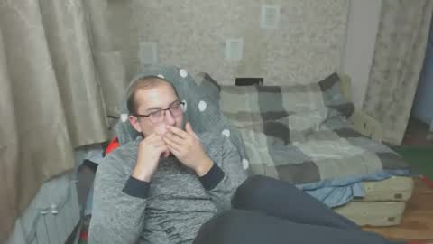 Snapshot of jess_nest chatting on October 24, 2025, 4:47 pm Jess online show from October 24, 2025, 4:47 pm