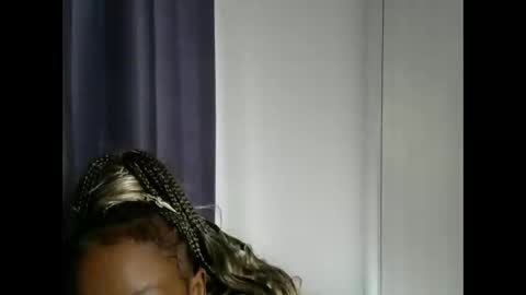 jessajoyy online show from February 17, 2025, 5:04 am