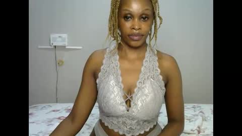 jessajoyy online show from October 25, 2025, 8:47 pm