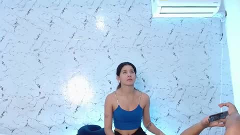 Hello we are Jesse and Dante. online show from October 5, 2025, 5:50 am