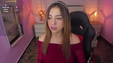  J E S S I  online show from October 15, 2025, 2:33 am