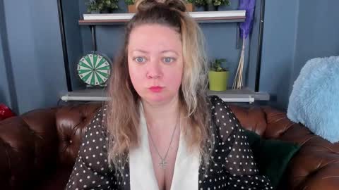 Jessica online show from January 6, 2025, 1:08 pm