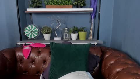 Jessica online show from January 6, 2025, 4:13 pm