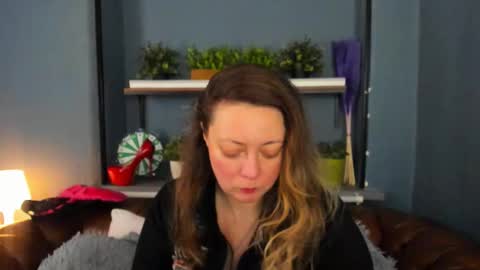 Jessica online show from March 12, 2025, 11:31 am