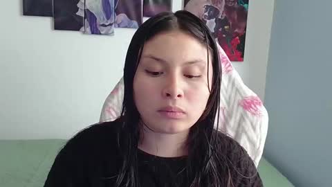 Jessica gomez online show from November 2, 2025, 8:33 pm