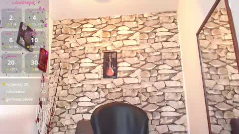 Jessica online show from March 10, 2025, 11:49 pm