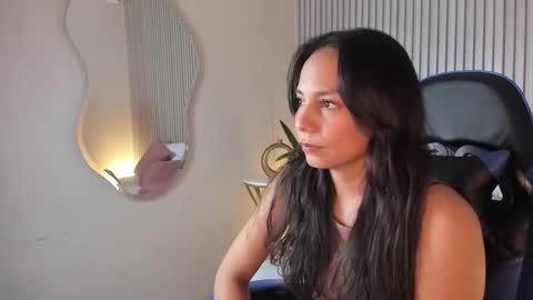 Snapshot of jessica_taylor_22 chatting on March 9, 2026, 8:24 pm jessica_taylor_22 online show from March 9, 2026, 8:24 pm