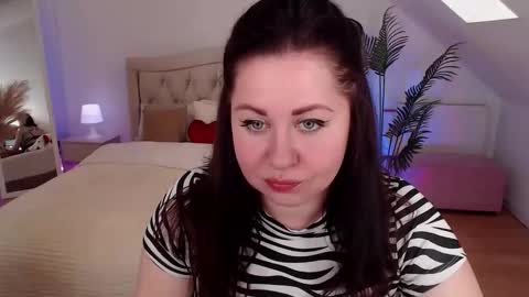 Snapshot of jessicaevanse chatting on May 23, 2026, 7:35 am jessicaevanse online show from May 23, 2026, 7:35 am