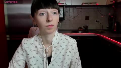 jessicaforris online show from January 28, 2025, 7:43 am