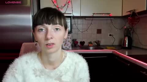 jessicaforris online show from February 14, 2025, 7:49 am