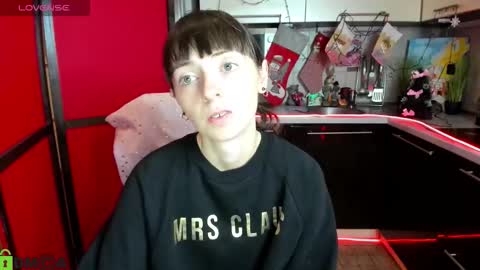 jessicaforris online show from December 21, 2025, 7:59 am