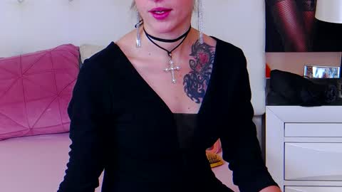 Snapshot of jessicagibson chatting on December 3, 2024, 6:37 am Jessica online show from December 3, 2024, 6:37 am