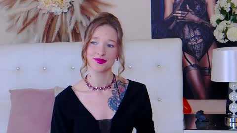 Snapshot of jessicagibson chatting on December 19, 2024, 6:34 am Jessica online show from December 19, 2024, 6:34 am