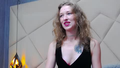 Snapshot of jessicagibson chatting on February 2, 2025, 4:00 pm Jessica online show from February 2, 2025, 4:00 pm