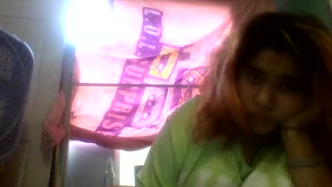 dovedianna online show from September 18, 2025, 8:00 pm